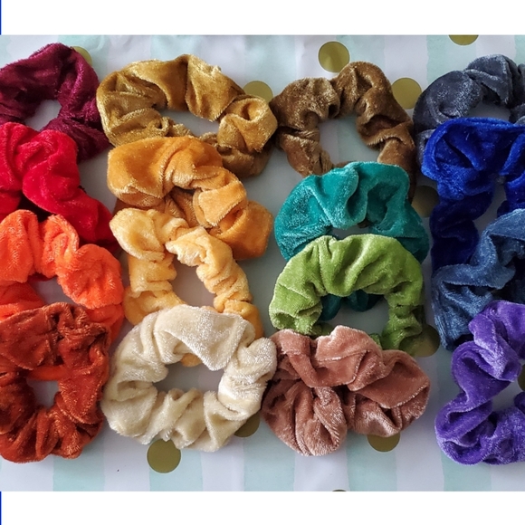 accessory mystery box (16 piece set) - Picture 2 of 8